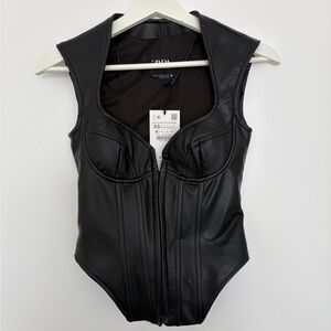 Zara Black Faux Leather Corset Top – Size XS – NWT – Structured Bustier
